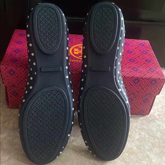 Tory Burch Navy and White Polka Dot Flats - Picture 2 of 4